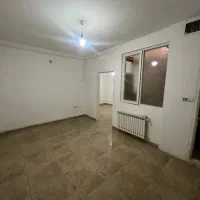 سه راه خیام طالقانی55متر1اتاق طبقه همکف نقاشی شده