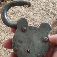 قفل قدیمی عتیقه|کلکسیون اشیاء عتیقه|لنجان, |دیوار