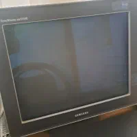 کیس و مانیتور و کیبورد