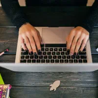 تولید محتوای متنی حرفه ای با آژانس همتا