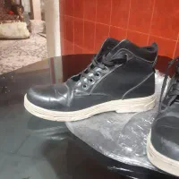 پوتین مشکی در حد|کیف، کفش، کمربند|تبریز, |دیوار