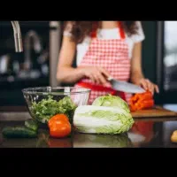 خانم امورمنزل نیازمندیم