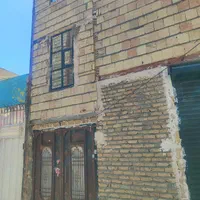 فروش آپارتمان سه طبقه در شهرک شهید رجائی