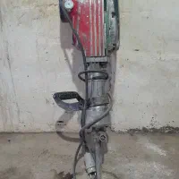 کارگر ساختمانی  تخریب کار