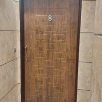 سینک تک لگن تمیز همراه با پایه و درب ورودی زیبا