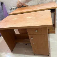 میز تحریر در حد نو