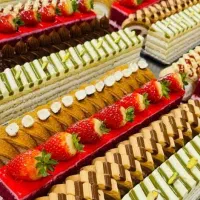 استاد کار تر کار جهت کار در شیرینی فروشی نیازمندیم