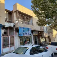 تجاری ۱۴۰م طبقه اول خ آیت الله حیدری و چند ملک دگر