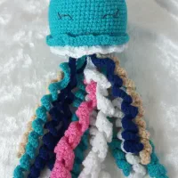 عروسک عروس دریایی بافتنی زیبا و رنگارنگ