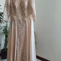 پیراهن مجلسی|لباس|پردیس, فاز ۸|دیوار