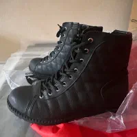 نیم بوت|کیف، کفش، کمربند|لنگرود, |دیوار