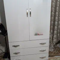 مقداری لوازم خانه به دلیل جابجایی به فروش میرسد