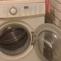 لباسشویی ۷ کیلو ال جی|ماشین لباسشویی و خشک‌کن لباس|شهرکرد, |دیوار