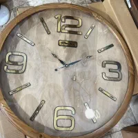ساعت دیواری چوبی