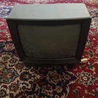 تلویزیون کم کارکرده کره ای قدیمی