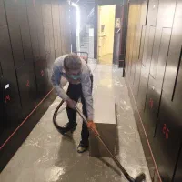 نظافت باشگاه.سالن.نمایشگاه ها وچاله آسانسور تخصصی|خدمات نظافت|مشهد, امیریه|دیوار