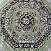 قالیچه یک متری شش ضلعی|فرش|خرمآباد, |دیوار