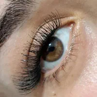 کاشت مژه . لیفت ابرو و لیفت مژه. پاکسازی