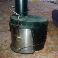 باسلام خدمت شما دوستان عزیز یک عدد آبمیوه گیر سالم