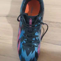 کفش فوتبالی استوک دار سایز ۳۵|ورزشهای توپی|اندیشه, اندیشه فاز ۱|دیوار