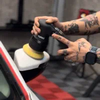 پولیش و سرامیک خودرو و موتورسیکلت