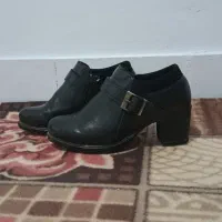 کفش نیم بوت