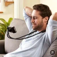 هولدرگردنی موبایل مناسب فیلم.دیدن