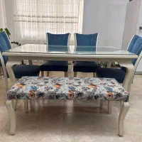 مبلمان و میز نهار خوری