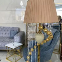آیاژور ایستاده