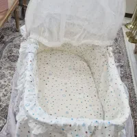 گهواره و تخت نوزاد