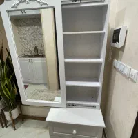 آینه کشویی همراه با دو عدد کشو