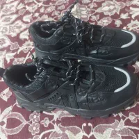 کتونی خارجی کاملا نو|کیف، کفش، کمربند|تهران, سلسبیل شمالی|دیوار