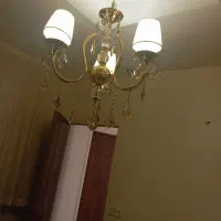 لوستر سه شاخه طلایی|لوستر و چراغ آویز|تهران, گلستان (شهرک راه آهن)|دیوار