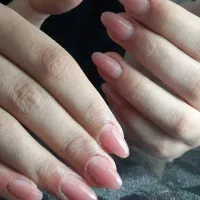 ناخن|خدمات آرایشگری و زیبایی|مشهد, گلبرگ|دیوار
