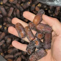 خرمای پیارم اصیل حاجیآباد برند سایروس پیارم