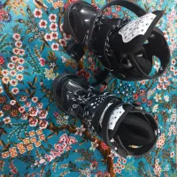 اسکیت سایز ۲۵تا ۳۰