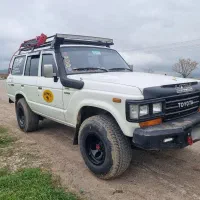 تویتا لندکروز