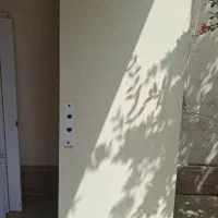 ۴ تا در کار کرده