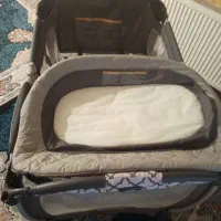 تخت نوزاد گراکو