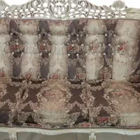 مبل سلطنتی سالم و مرتب