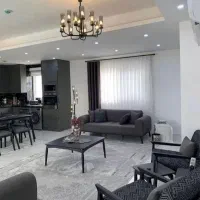 ۱۰۵متر ۴ساله کلید نخورده ورودی از لابی گیشا