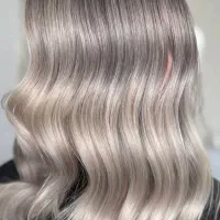 رنگ ولایت وکراتینه