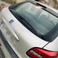 پژو ۲۰۶ تیپ ۲ مدل ۸۱ در حد