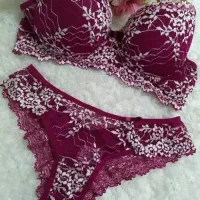 لباس زیر|لباس|شریف‌آباد, |دیوار