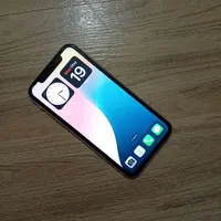 یک عدد ایفون XR رجیستر نشده یک عدد ایپد ایر ۲