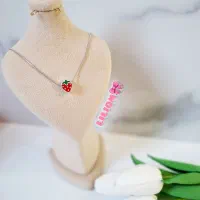 اکسسوری گردنبند توت فرنگی