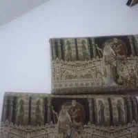 یک جفت پشتی نو