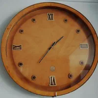 ساعت دیواری چوبی دست ساز