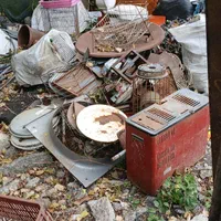 ضایعاتی وتخریب ساختمان کلنگی