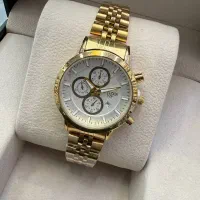 روز زن نزدیکه ساعت بگیر براش